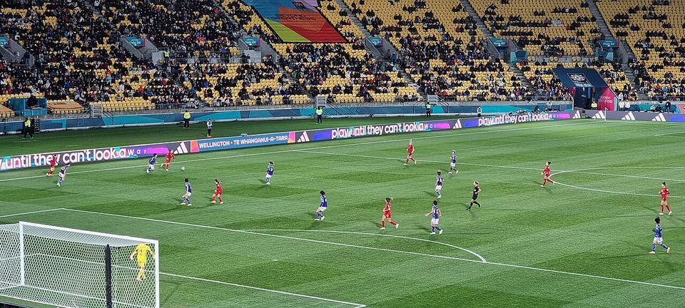 EMC易倍体育 App 主视觉